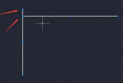 CAD中怎么找到两条不平行直线的交点