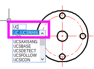 CAD中坐标系跟图形一起移动怎么办？